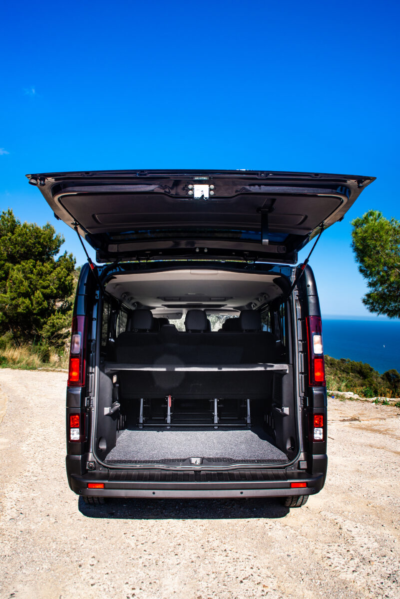 Transport z lotniska Girona – dojazd do Barcelony